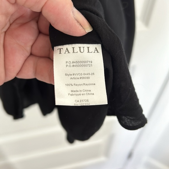 TALULA - ARITZIA - black dress round neck pleated flowy ruffles size small - Picture 7 of 9